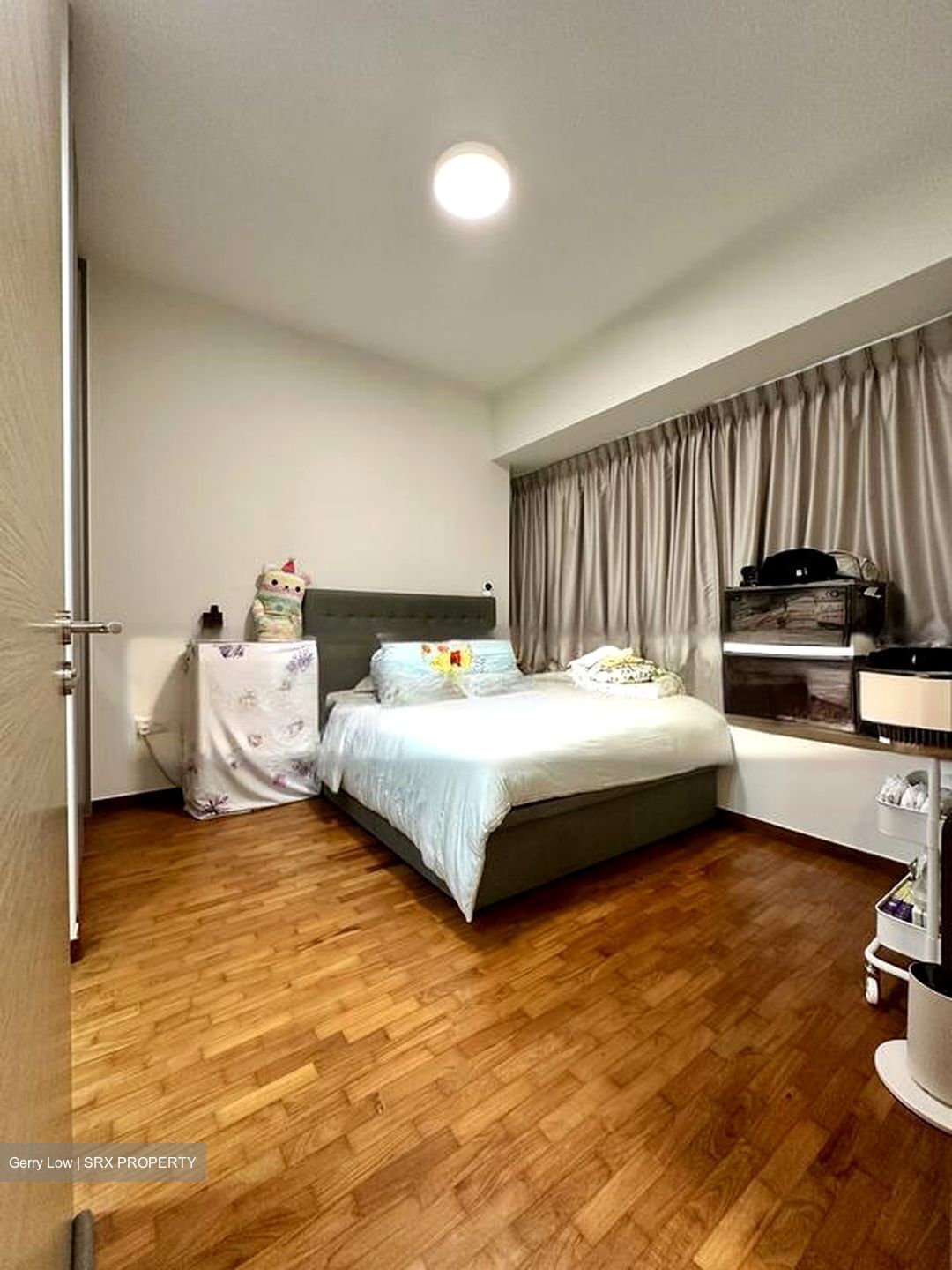 The Palette (D18), Condominium #502135161